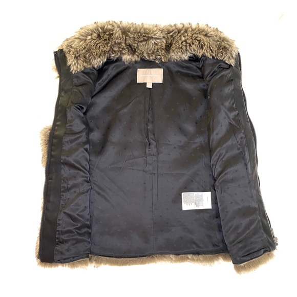 Banana Republic Brown Faux Fur Satin Lined Vest - Picture 9 of 16